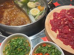 -南城十里潮汕鲜牛火锅·鲜虾生滚粥(融汇老商埠店)