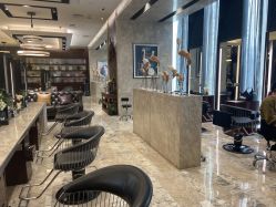 -AKOZO Beauty Salon