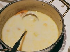 -煲王粤菜餐厅(中侨中心店)