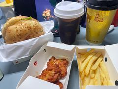 -必胜客(航洋国际店)