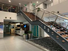 -上海汇之星奔驰4S店(浦东新店)
