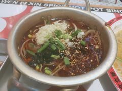 滋味冒火锅粉-文立新麻辣烫(合生汇21街区店)