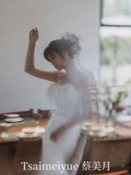 -台湾蔡美月婚纱租赁