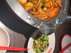 -胖哥俩肉蟹煲(湖滨银泰in77店)