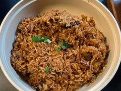 菌菇牛肉焖饭-古都历食南京菜·烤鸭·鸭血粉丝·汤包(南京博物院店)