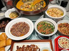 -湘知湘味(岳麓山店)