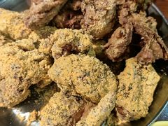 -BHC炸鸡(明洞总店)