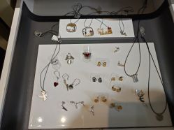 -HeyJewel全球独立设计师原创首饰集合店