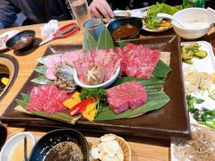 -炼火烤肉店