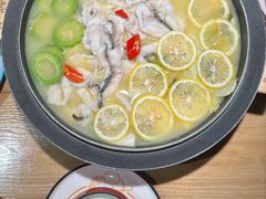 -山城外·非遗酸菜鱼(蜀都万达店)