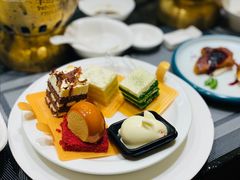 -半岛翡丽海鲜自助餐厅(观风亭店)