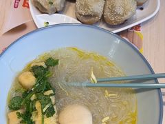 -小杨生煎(金山百联购物中心3楼店)