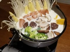 -十二舍·湯物素煮(江泰潤政店)