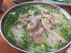 -胡记牛杂粉