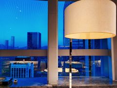 -君庭中餐馆(华强路店)