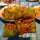 我还挺爱吃烤肉的🍢🍢🍢🍢