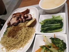 -了凡油鸡饭·面(台北101店)