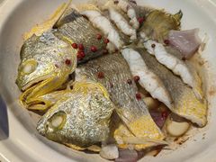 砂锅焗黄花鱼-1937青岛老味道·海肠捞饭·青岛菜(大鲍岛栈桥店)