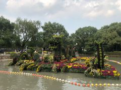 -汇龙潭