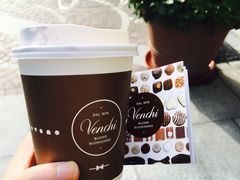 -VENCHI 闻绮(上海佛罗伦萨小镇店)