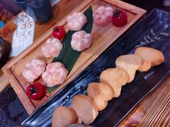 -湊湊火锅·茶憩(南京东路悦荟店)