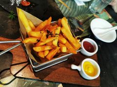 黑松露薯条-大树餐厅(红旗街万达店)