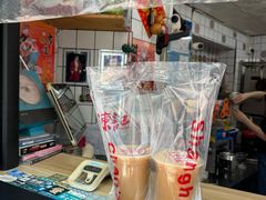 -陈记甜品窝(中山北路店)