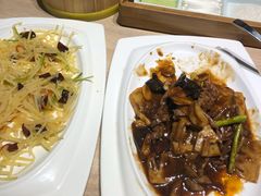 酸辣土豆丝-味莊·青岛菜(云霄路店)