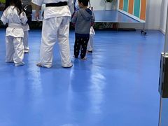 -蜩动儿童运动成长馆(恒生万鹂广场店)