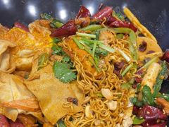 -醉人椒麻辣香锅(王府井喜悦店)
