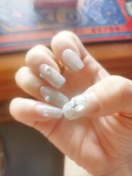 -星辰·新中式美甲美睫工作室
