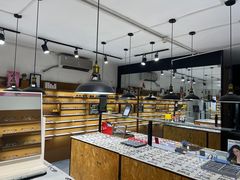 -罗伯特眼镜·蔡司官方授权(罗湖国贸店)