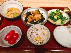 -山食间·中式营养轻餐(保利时光里店)