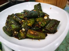 -鹏城人家海鲜酒家·23年老字号(较场尾店)
