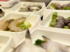 -来龍儿鲜切牛肉自助老火锅