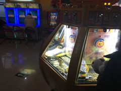 -星悦蓝海欢乐园(石路天虹店)