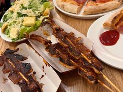 -城市大道红炉披萨烘焙坊