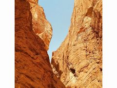 -天山神秘大峡谷