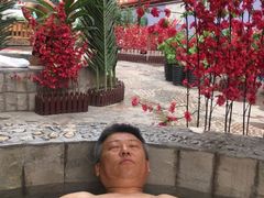 -兴芮温泉度假区