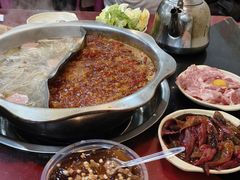 -储奇门鳝鱼火锅(总店)