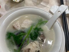 砂锅有机鱼头汤-千岛湖鱼味馆(十字街总店)