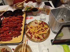 -肥肥虾庄·金牌油焖大虾(杨园滨江时代walk店)