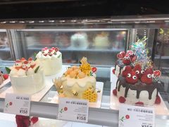 -花花卷卷·鲜食蛋糕(静安久光百货店)