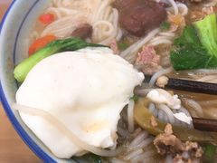 -邱芳粉店(迎宾大道旗舰店)