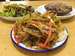 -十一街苍蝇馆子转经消江湖菜(九眼桥十一街店)