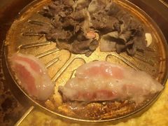 -猪啊牛呀羊啊铜盘烤肉(正大广场店)