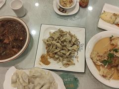 -黄家饺子东北特色菜馆(湖滨商业街店)