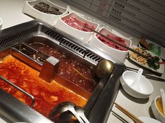 -海底捞火锅鲜切牛肉主题店(长寿路店)