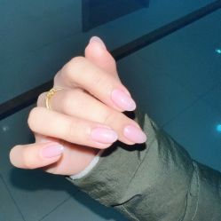 -槿里日式美甲工作室