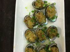 -四川小胡子海鲜(丁村万人海鲜广场店)